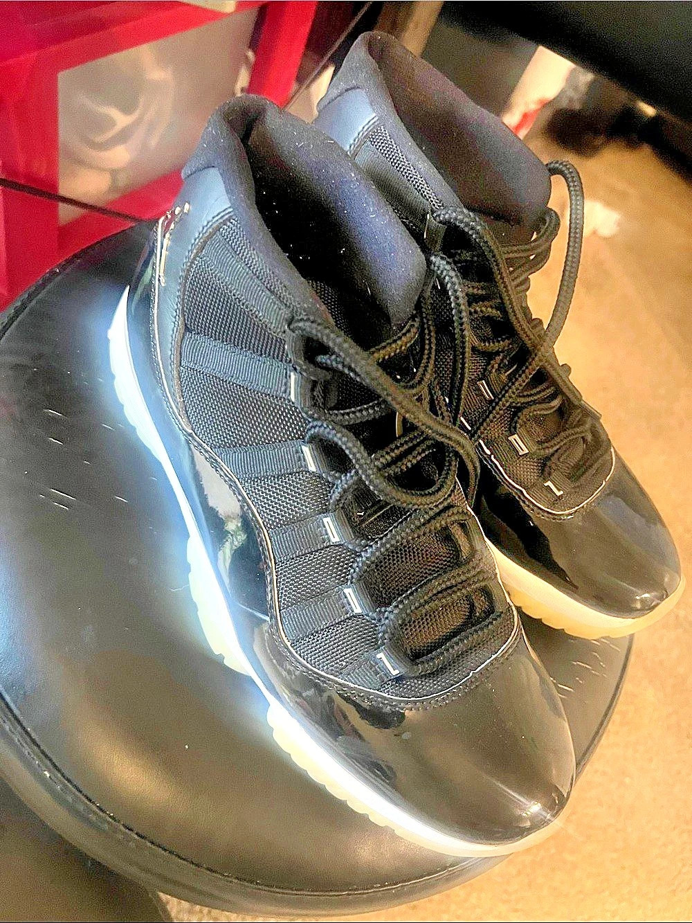 Jordan Air Jordan 11 Retro 'Cap and Gown' Black Sneakers